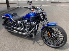 ＨＡＲＬＥＹ−ＤＡＶＩＤＳＯＮ　ＦＸＢＲ　ソフテイル　ブレイクアウト　１９２３ｃｃ　トラクションコントロール　クルーズコントロール標準装備