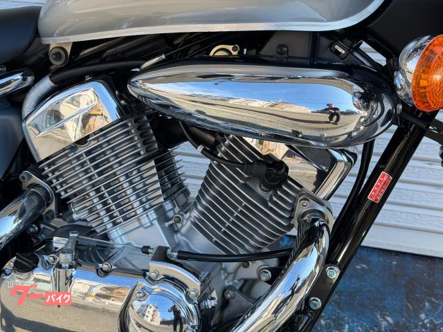 スズキ イントルーダーLC250 キャリア付き｜キハラサイクル