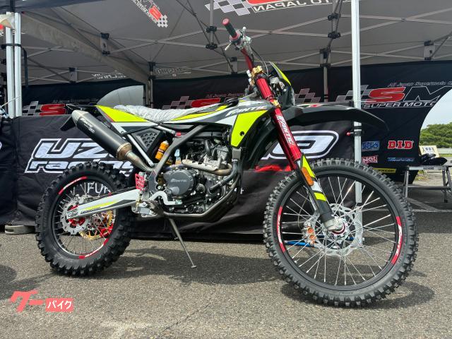 ＸＥＦ２５０　ＴＲＡＩＬ
