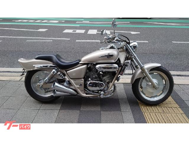 早い物勝ちマグナ250 シート キングアンドクイーン