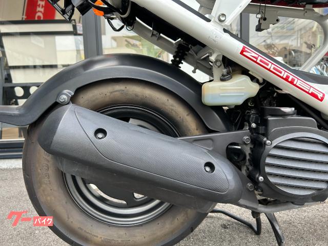 ホンダ ズーマー 前後タイヤ交換 バッテリー交換 10周年記念モデル ホンダ ズーマー 前後タイヤ交換 バッテリー交換 10周年記念モデル