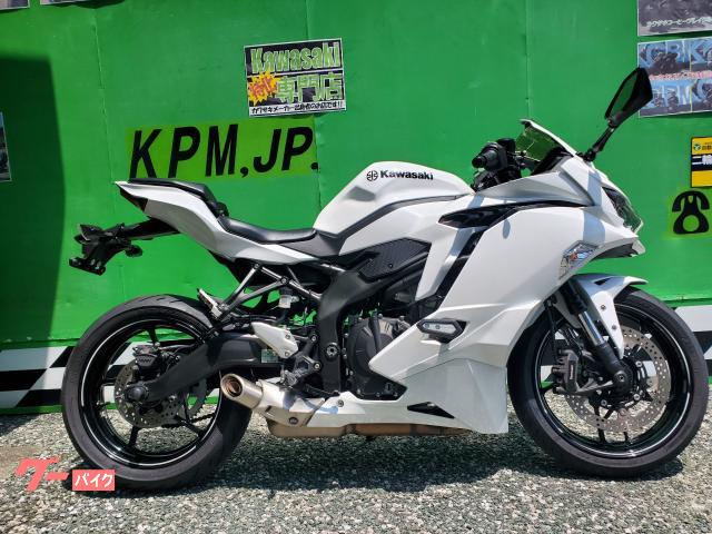 Ｎｉｎｊａ　ＺＸ−２５Ｒ　ＳＥ　ＡＢＳ／パワーモード変更可／トラクションコントロール／クイックシフター／オリジナルカラー