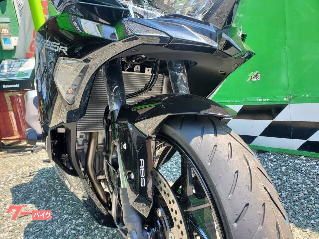 カワサキ Ninja ZX－25R SE 2027年モデル／ABS