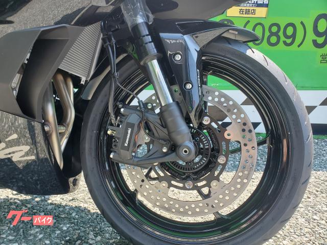 カワサキ Ninja ZX－25R SE 2027年モデル／ABS