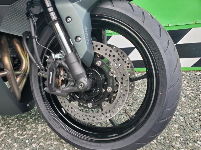 カワサキ Ninja ZX－4R SE ABS／トラクション