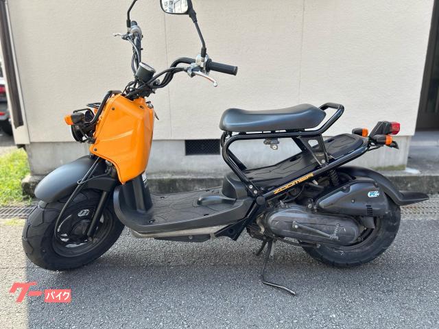 ズーマー　後期インジェクションモデル　前後タイヤ新品