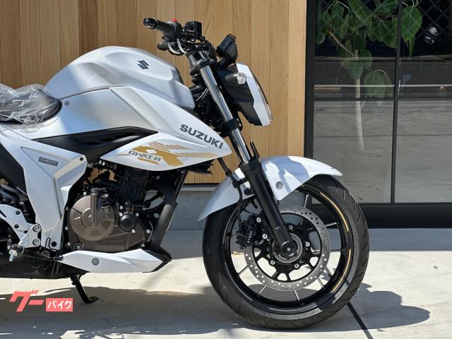 gixxer 　TKSPOT グローホワイト4号深鉢×2個 New Car] Suzuki's Oil-Cooled Single-Sport 
