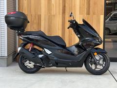 ホンダ　ＰＣＸ１６０　２０２５年モデル　ＫＦ４７　ローダウン　カスタムシート　５０リットルリアボックス