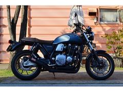 ホンダ　ＣＢ１１００ＲＳ　ファイナルエディション　マフラー　エンジンスライダー　ＵＳＢ電源　ミラー　レバー　ハンドル　ラジエーターガード