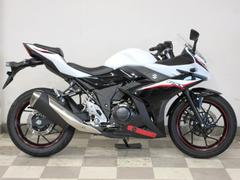 スズキ　ＧＳＸ２５０Ｒ　ＵＳＢ電源　ヘルメットホルダー