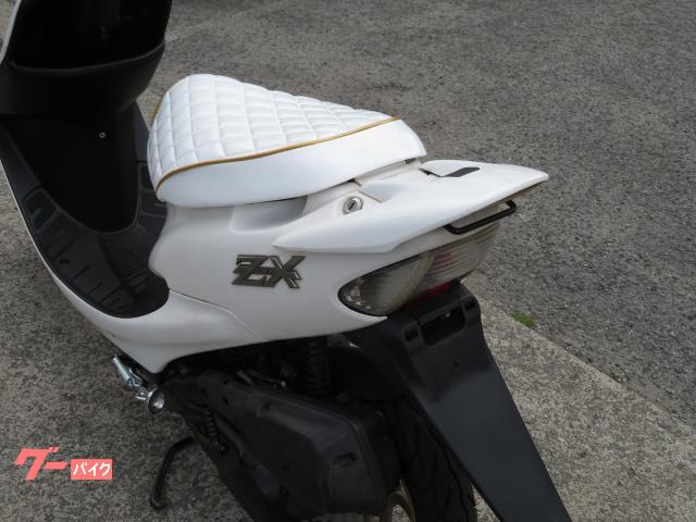 ダイヤです ホンダ ライブDio ZX ダイヤカットエナメルシート