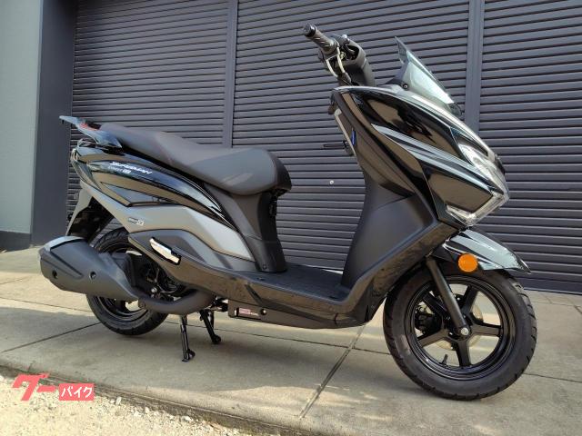 バーグマンストリート１２５ＥＸ　２０２５年モデル　ＥＰ−αエンジン　フル液晶ディスプレイメーター　ＵＳＢソケット