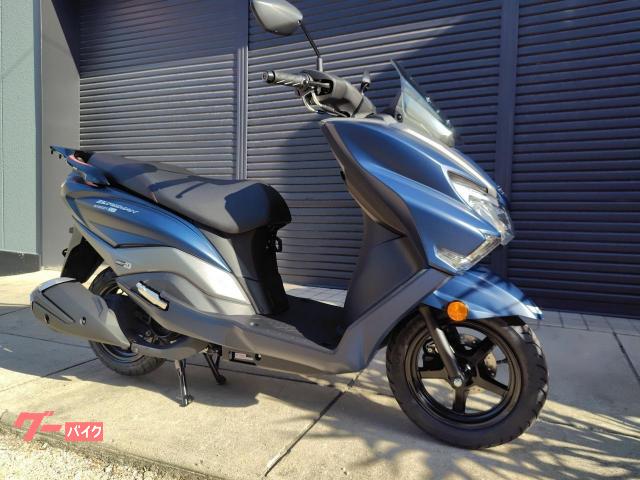 バーグマンストリート１２５ＥＸ　２０２５年モデル　ＥＰ−αエンジン　フル液晶ディスプレイメーター　ＵＳＢソケット