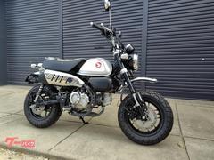 ホンダ　モンキー１２５　ＡＢＳ　ワンオーナー　グリップヒーター　ＵＳＢ１ポート　フェンダーレス　ナンバープレートホルダー