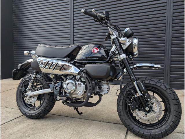 ホンダ モンキー125 ABS 2025年モデル 倒立式フロント