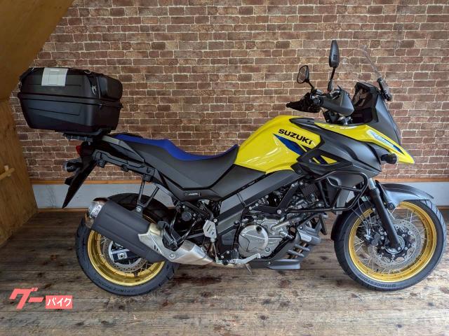 Ｖ−ストローム６５０ＸＴ　ＥＴＣ２．０　エンジンガード　グリップヒーター　ＧＩＶＩ４５Ｌリアボックス