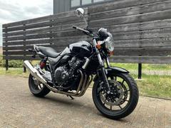 ホンダ　ＣＢ４００Ｓｕｐｅｒ　Ｆｏｕｒ　ＶＴＥＣ　Ｒｅｖｏ　２０１９年モデル　灯火類ＬＥＤ　リアフェンダーレス　４００直４