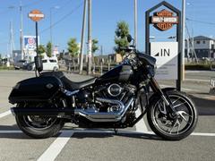 ＨＡＲＬＥＹ−ＤＡＶＩＤＳＯＮ　ＦＬＳＢ　ソフテイル　スポーツグライド　ビビッドブラックデラックス　２０２１年モデル　エンジンガード　シーシーバー