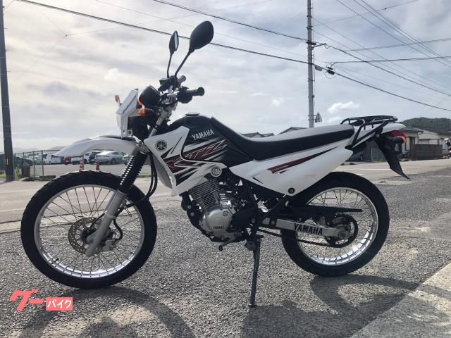 ヤマハ XTZ125 キャブレター セル付き リアキャリア ホワイト