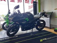 カワサキ　Ｎｉｎｊａ　２５０　２０２４年モデル　アシスト＆スリッパークラッチ　エコノミカルライディングインジケーター