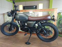 ＭＵＴＴ　ヒルツ１２５　中古車　シート低反発ゲル加工