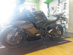 カワサキ　Ｎｉｎｊａ　ＺＸ−４Ｒ　ＳＥ　新車