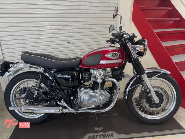 Ｗ８００