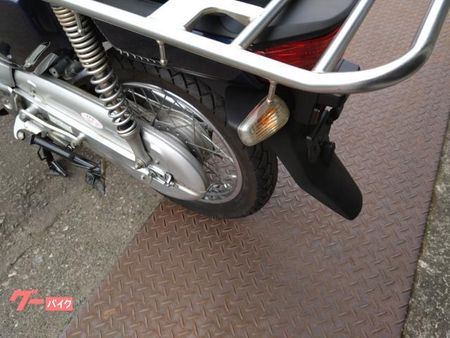 ホンダ スーパーカブ50プロ FI AA04 レッグシールド新品