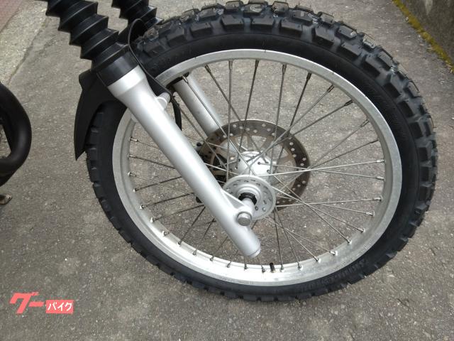 ヤマハ セロー250 DG11J キャブ車 FRタイヤ新品 Dチェーン