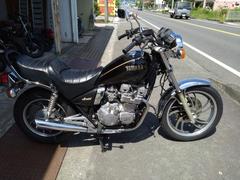 ヤマハ　ＸＪ４００ＳＰ　ＦＲタイヤ新品　Ｄチェーン新品　ＦフォークＯ／Ｈ　シート張り替え