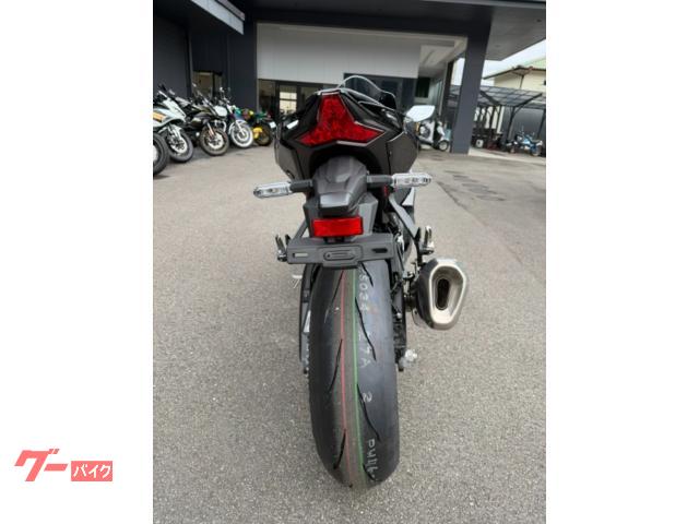 カワサキ Ninja ZX－10R 998CC水冷4ストローク並列4