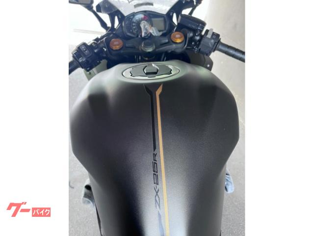 カワサキ Ｎｉｎｊａ　ＺＸ－２５Ｒ　ＳＥの画像（香川県