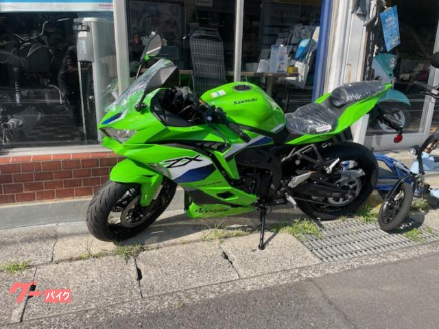 Ｎｉｎｊａ　ＺＸ−４ＲＲ