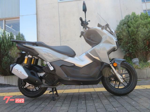 ＡＤＶ１６０　グリップヒーター　ＫＦ５４　パールスモーキーグレー