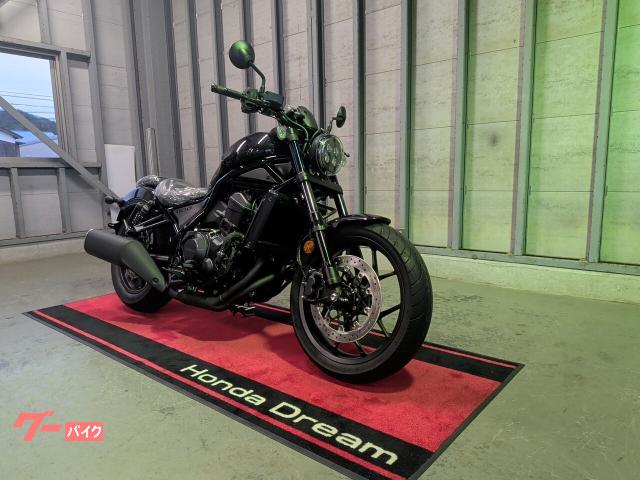 ホンダ レブル1100 ガンメタルブラックメタリック SC83