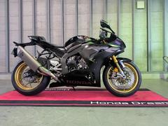 ホンダ　ＣＢＲ１０００ＲＲ−Ｒ−ＦＩＲＥ　ＢＬＡＤＥ　ＳＰ−マットパールモリオンブラック　ＥＴＣ　ローダウンリンク