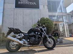 ホンダ　ＣＢ１３００Ｓｕｐｅｒ　Ｆｏｕｒ　ファイナルエディション　グラファイトブラック　ＵＳＢ電源　ＥＴＣ　グリップヒーター