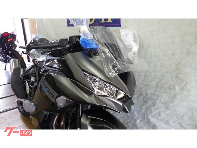 カワサキ Ninja ZX－4R SE 2026年モデル SE｜ホンダ