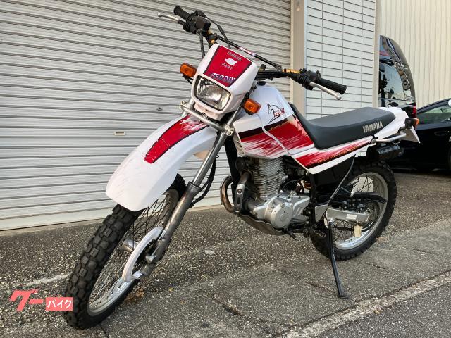 ヤマハ セロー225WE 最終型 4サイクル キャブ車 ホワイト ヤマハ セロー225WE 最終型 4サイクル キャブ車 ホワイト