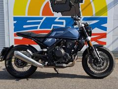 ＢＲＩＸＴＯＮ　クロスファイア５００　２０２３モデル　ＫＹＢアジャスタブルサスペンション　Ｊ．ＪＵＡＮ製ブレーキシステム　ＥＴＣ搭載