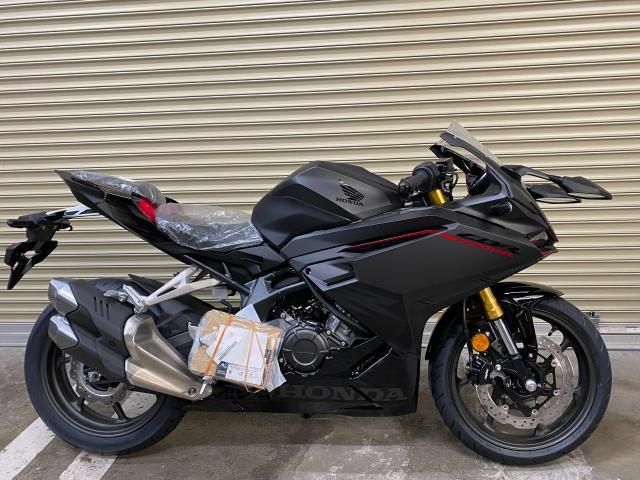 cbr250rr マットブラック クリアランス 傷