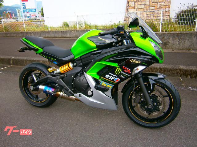 Ｎｉｎｊａ　４００　タイヤ前後新品．カスタム多数
