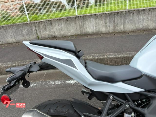 カワサキ Ninja ZX－4R SE ワンオーナー｜オ－トショップ