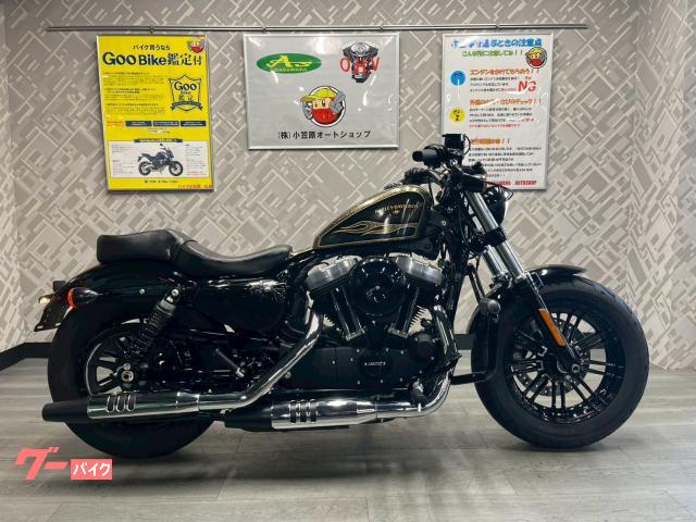 ＸＬ１２００Ｘ　フォーティエイト　ワンオーナー　キーレスモデル　金ラメタンク