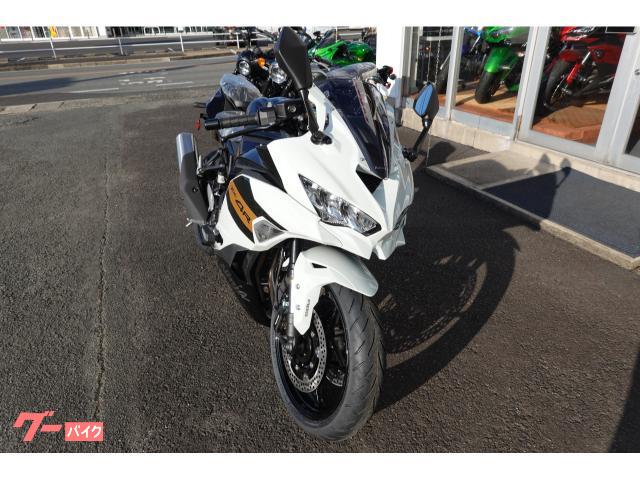 ほわいとらん出品 カワサキ Ninja ZX－4R SE｜ライダーズショップ モトガイズ