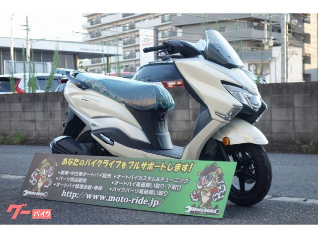 スズキ バーグマンストリート125EX LEDヘッドライト USB