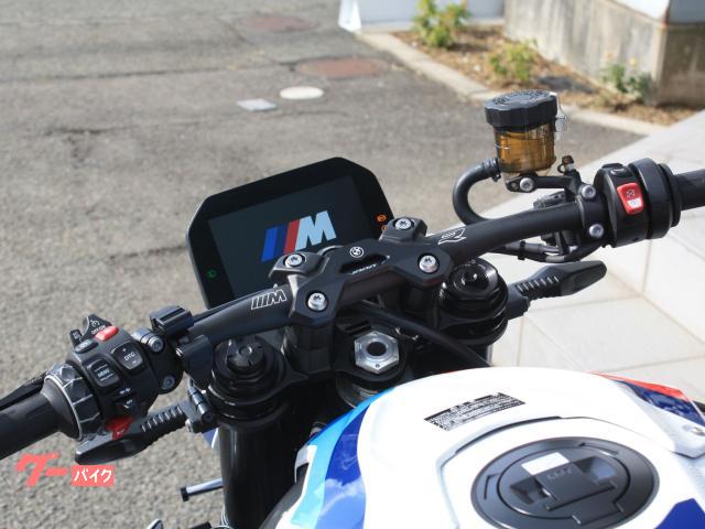 BMW M1000R — миниатюра 6