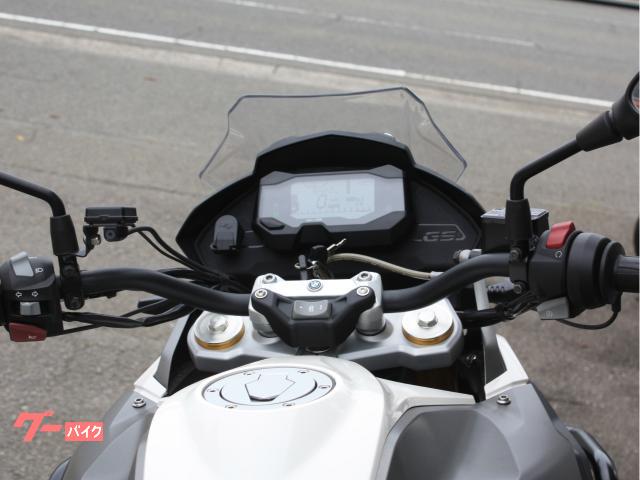 BMW G310GS エンジンガード 純正グリップヒーター 電源