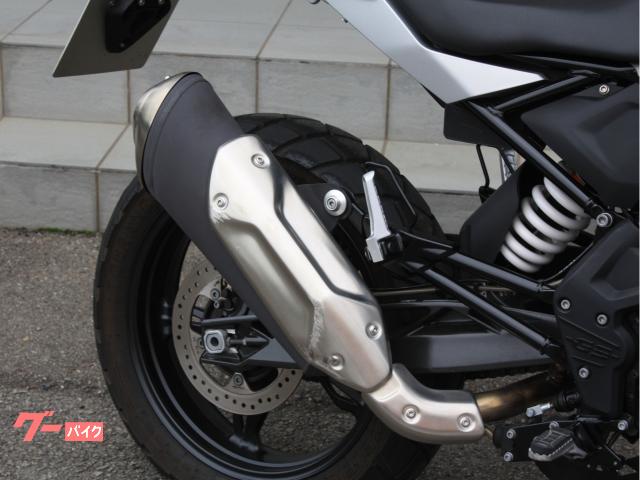 BMW G310GS エンジンガード 純正グリップヒーター 電源