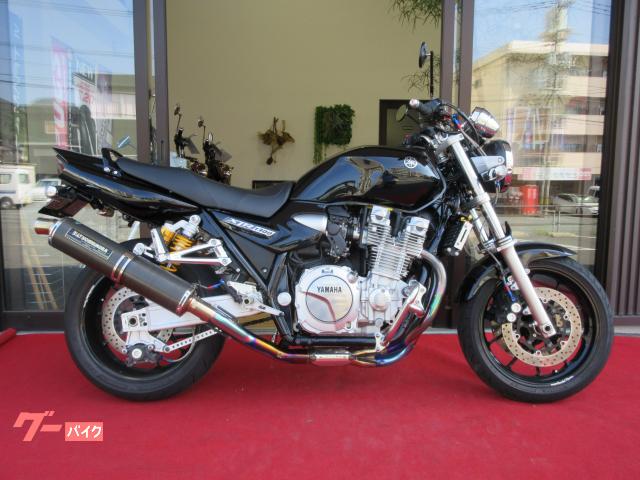ＸＪＲ１３００　ＦＩ　ヨシムラマフラー　マルケジーニホイール